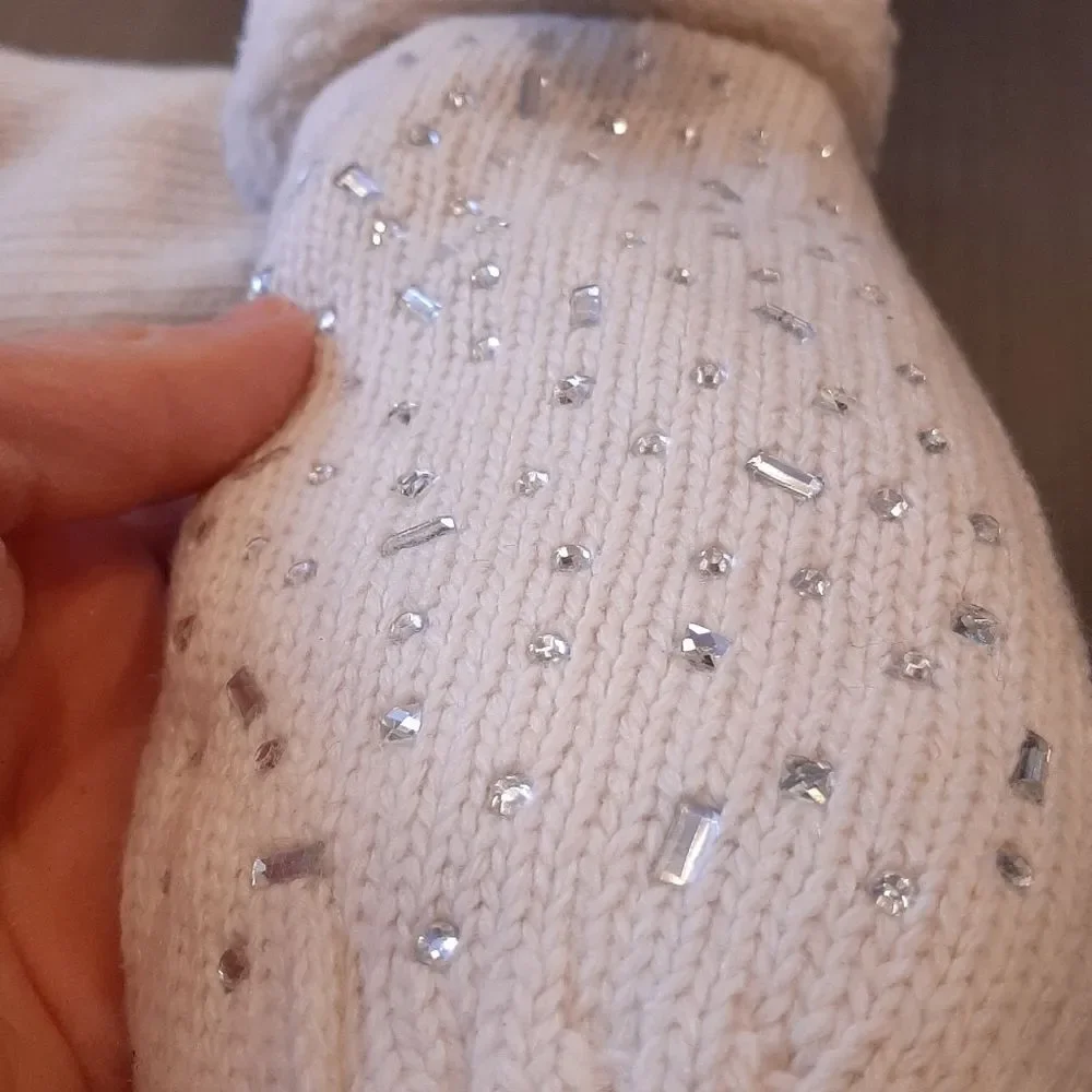 SIMI Chunky Knit Mittens Ivory Faux Fur Sherpa Rhinestone Embellished Winter